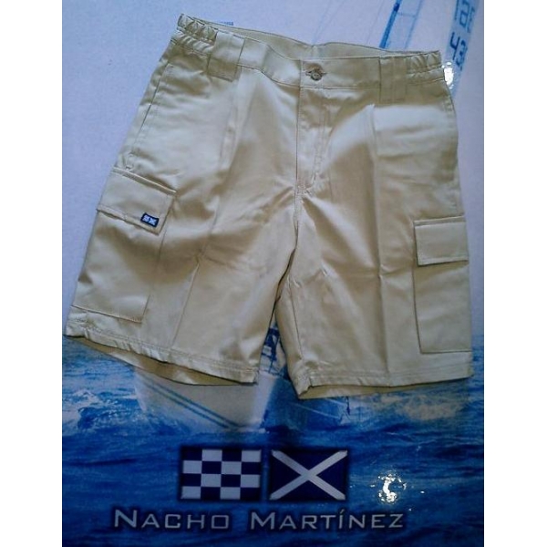 PANTALON CORTO MODELO REGATA